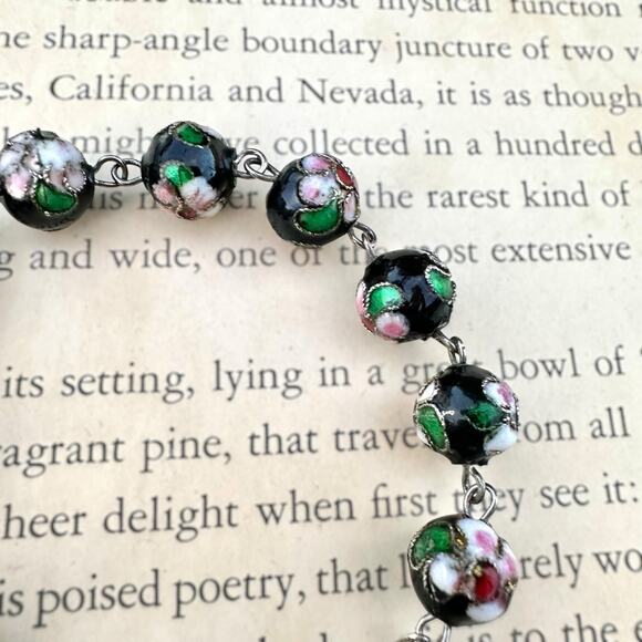 Cloisonné Chaplet Rosary Black Enamel Prayer Beads Cross Pink Floral Bracelet - Picture 3 of 4